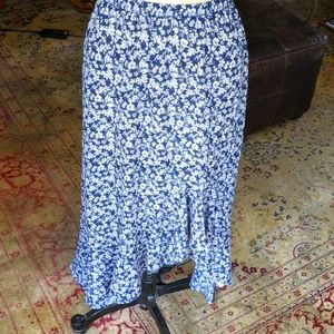 NWOT Max Studio High/low skirt XS